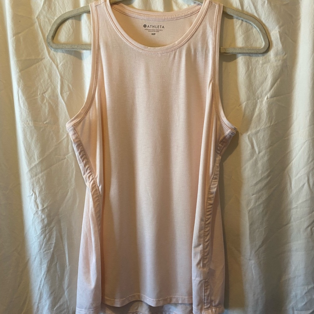 Athleta Scoop Neck Tank.